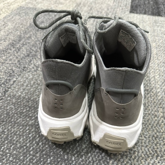 Sorel WOMEN'S KINETIC BREAKTHRU CARIBOU SNEAKER BOOT Size-8 1/2 
Style-NL4903052 - Picture 9 of 10